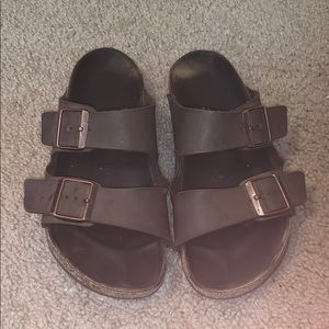 Adorable Birkenstock’s!
